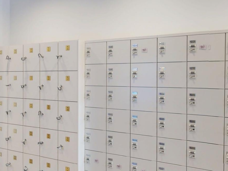 エニタイムフィットネス 伊丹店のロッカー