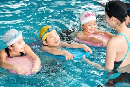 きぬ温水プール施設写真