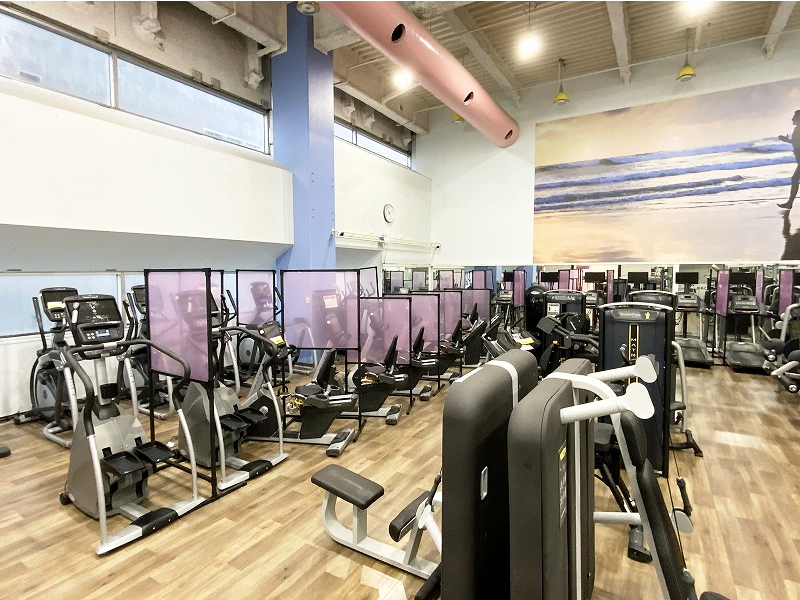イトマンスポーツスクエア 藤沢店 施設写真1