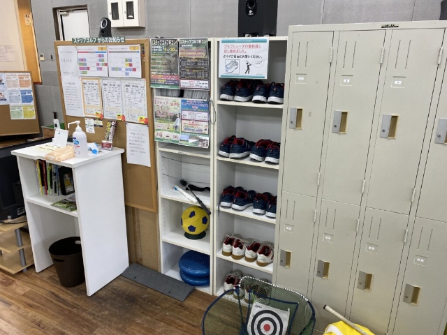 ステップゴルフ新羽店のフロント