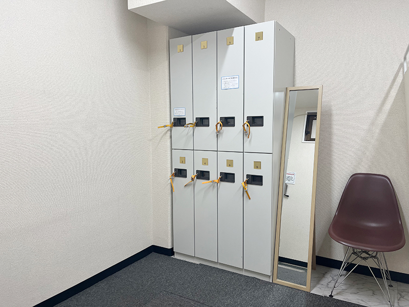 A-1EXPRESS 浜田山店のロッカールーム