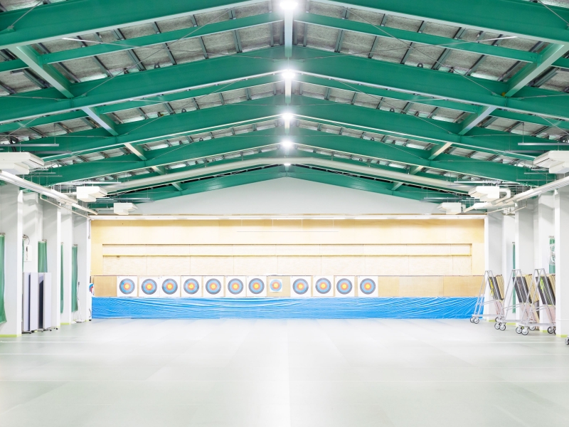 江戸川区総合体育館のアーチェリー場