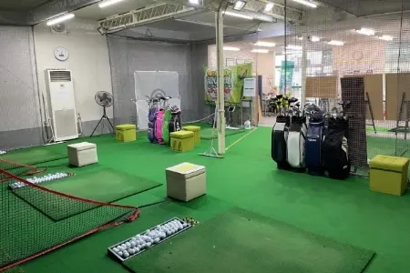 ステップゴルフ拝島店 施設写真