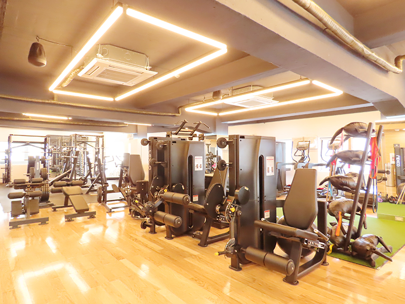 Square Fitness Ueno(スクエアフィットネス上野)のマシンジム
