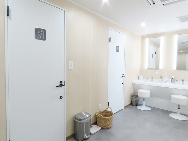 Square Fitness Ueno(スクエアフィットネス上野)のシャワールーム入り口