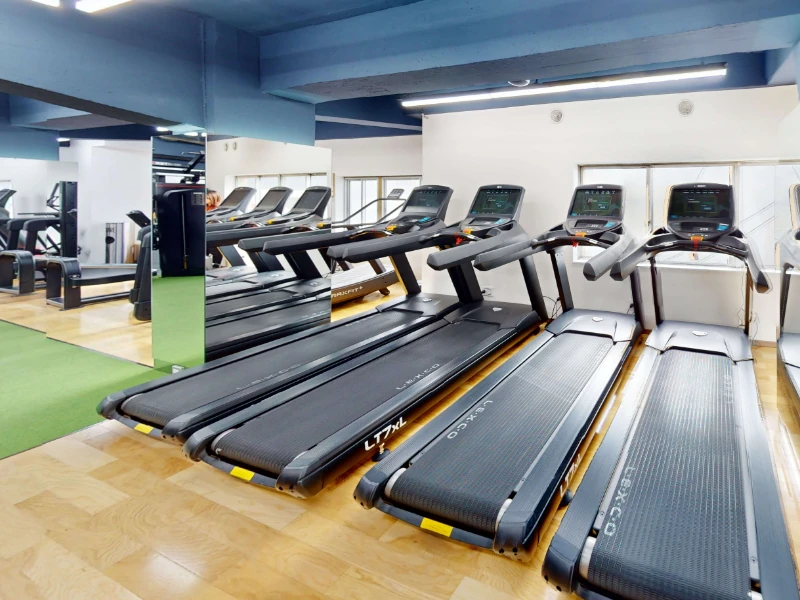 Square Fitness Ueno(スクエアフィットネス上野)のマシンジム